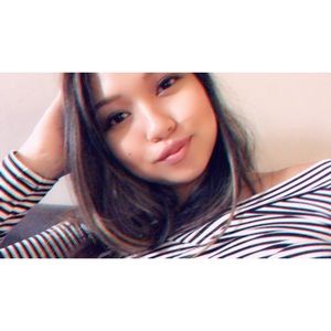 Meet your Posher, Davina